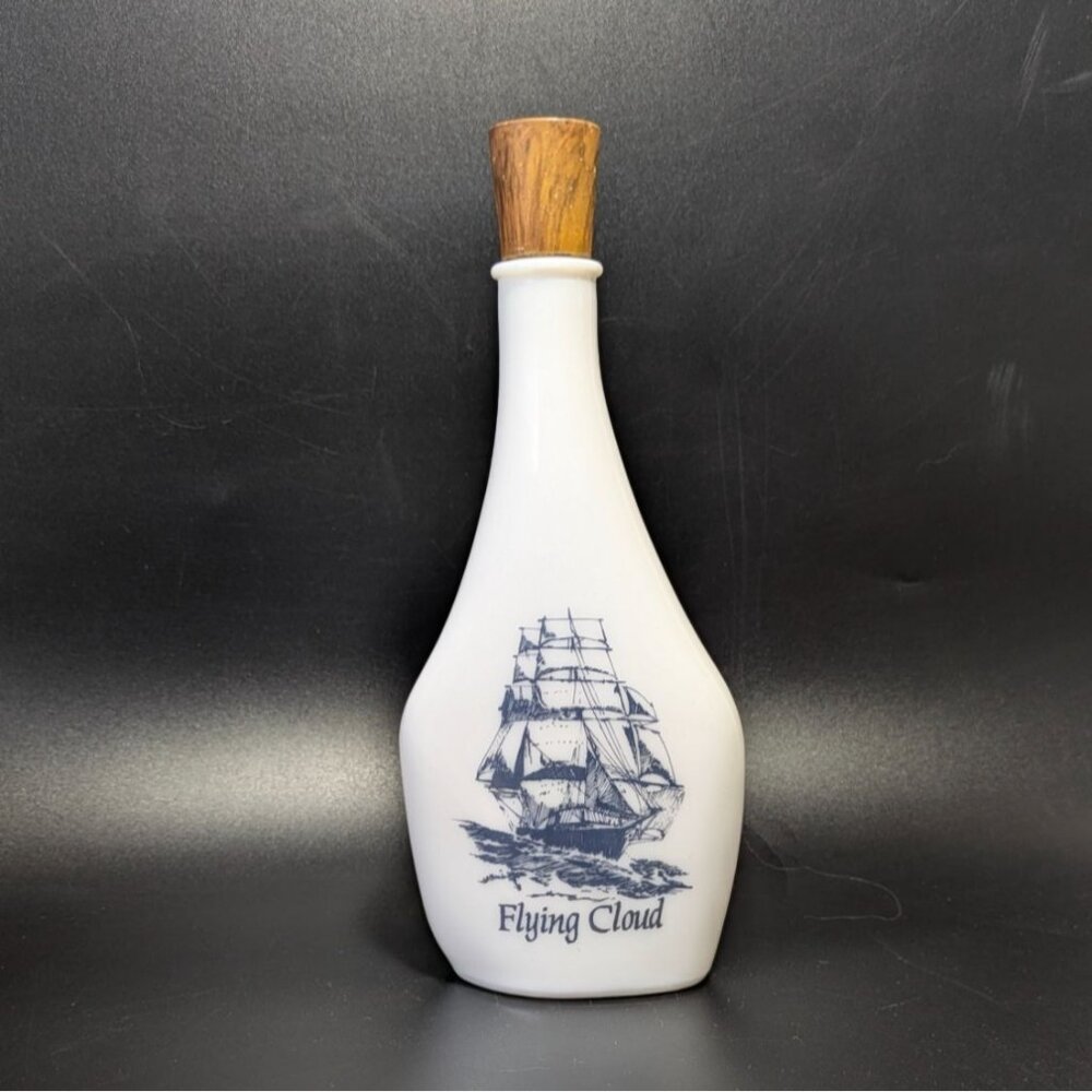 Old Spice Flying Cloud Ship Flask Decanter After Shave Collectible White Vintage